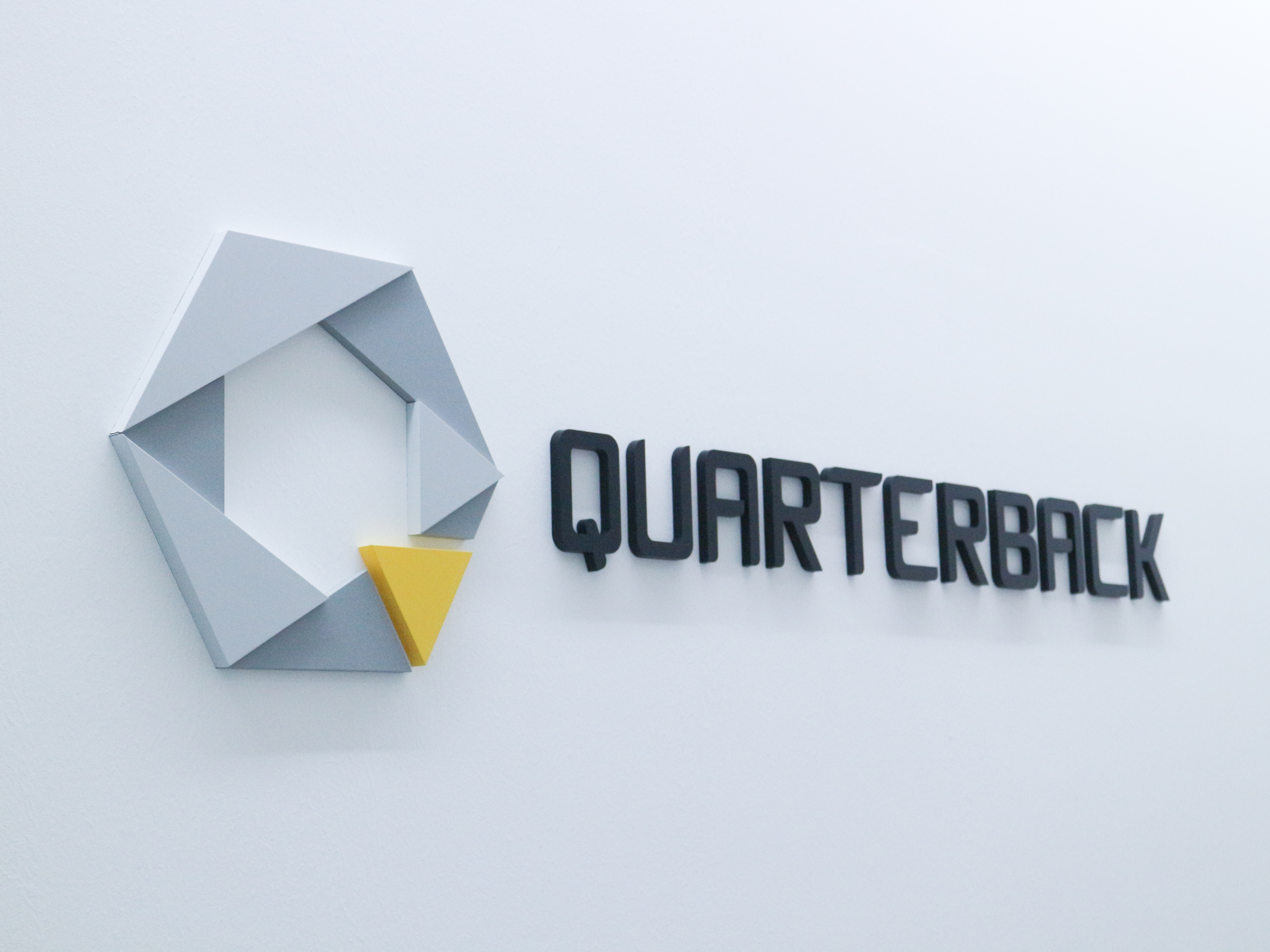20220302 quarterback - 와우테일