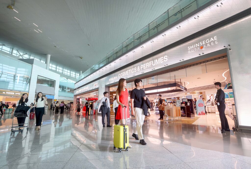 shinsegye duty free - 와우테일