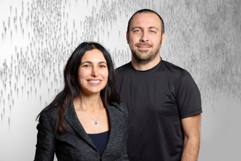 Writer Series C May and Waseem - 와우테일