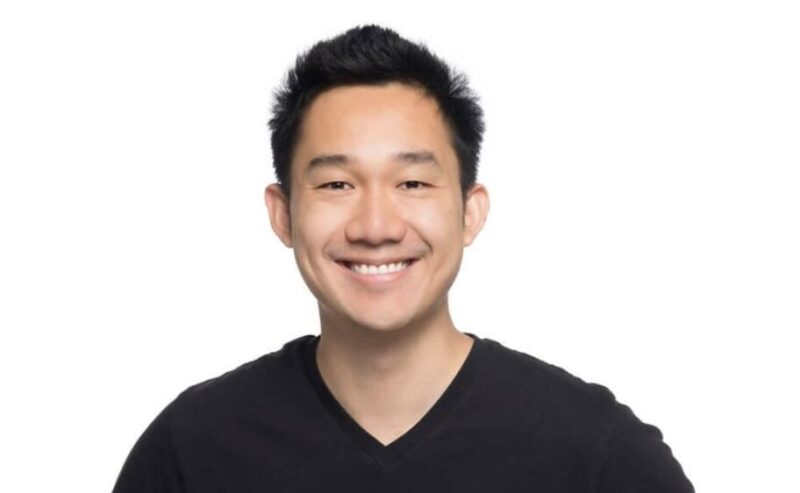 Daniel Kan fifth door foudner - 와우테일